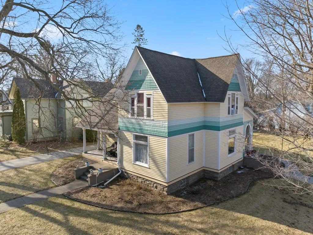 627 Kentucky St, Sturgeon Bay Wi 54235, 5 Bedrooms Bedrooms, ,2 BathroomsBathrooms,Inland-Residential,For Sale,Kentucky St,141459