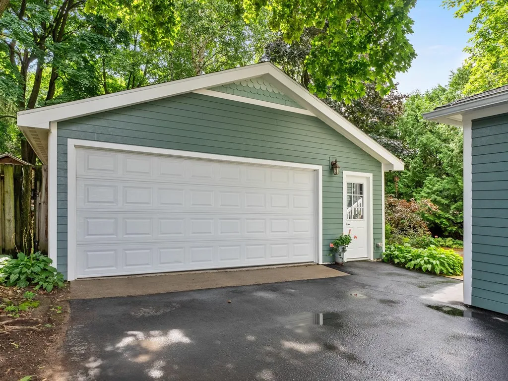537 Kentucky St, Sturgeon Bay, Wisconsin 54235, 4 Bedrooms Bedrooms, ,2 BathroomsBathrooms,Inland-Residential,For Sale,Kentucky St,144399