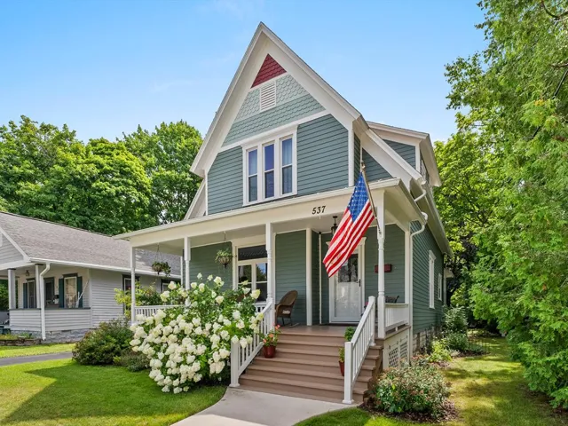 537 Kentucky St, Sturgeon Bay, Wisconsin 54235, 4 Bedrooms Bedrooms, ,2 BathroomsBathrooms,Inland-Residential,For Sale,Kentucky St,144399