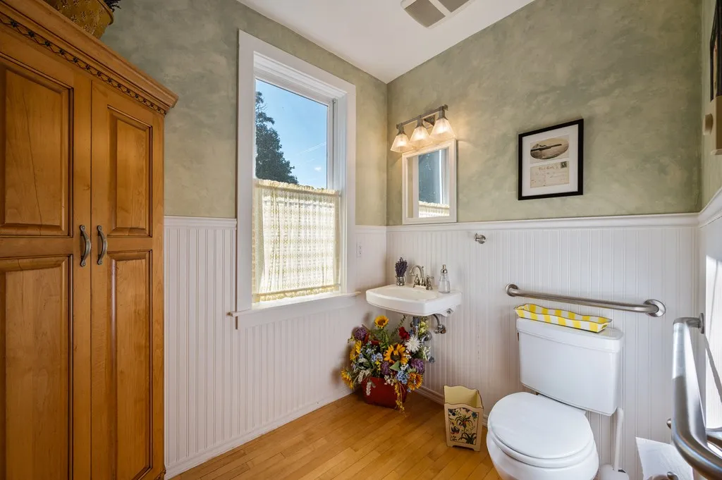 12042 Hwy 42, Ellison Bay, Wisconsin 54210, 2 Bedrooms Bedrooms, ,2 BathroomsBathrooms,Inland-Residential,For Sale,Hwy 42,144306