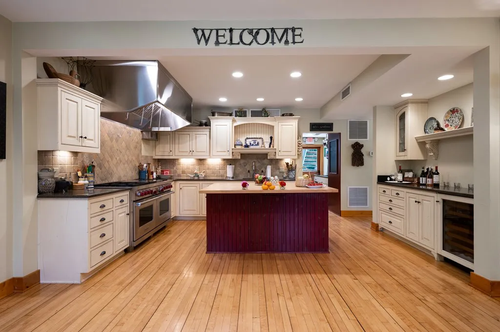 12042 Hwy 42, Ellison Bay, Wisconsin 54210, 2 Bedrooms Bedrooms, ,2 BathroomsBathrooms,Inland-Residential,For Sale,Hwy 42,144306
