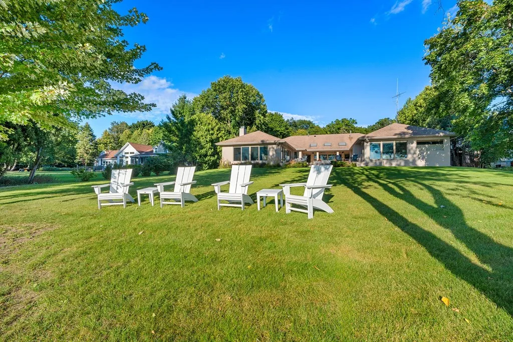 3839 Bay Shore Dr, Sturgeon Bay, Wisconsin 54235, 3 Bedrooms Bedrooms, ,5 BathroomsBathrooms,Waterfront-Residential,For Sale,Bay Shore Dr,144487