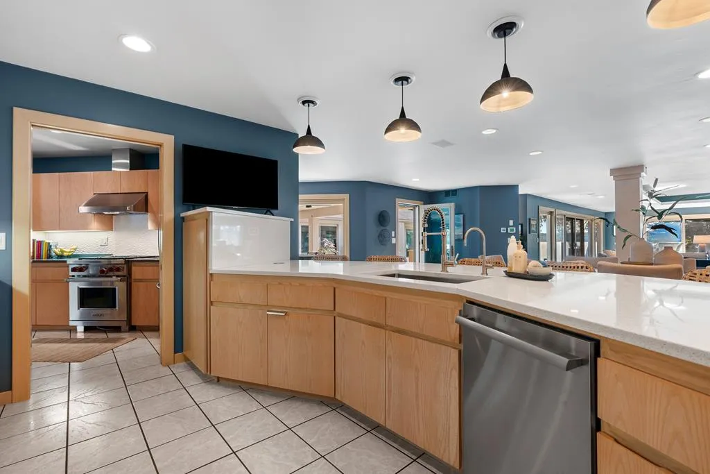 3839 Bay Shore Dr, Sturgeon Bay, Wisconsin 54235, 3 Bedrooms Bedrooms, ,5 BathroomsBathrooms,Waterfront-Residential,For Sale,Bay Shore Dr,144487