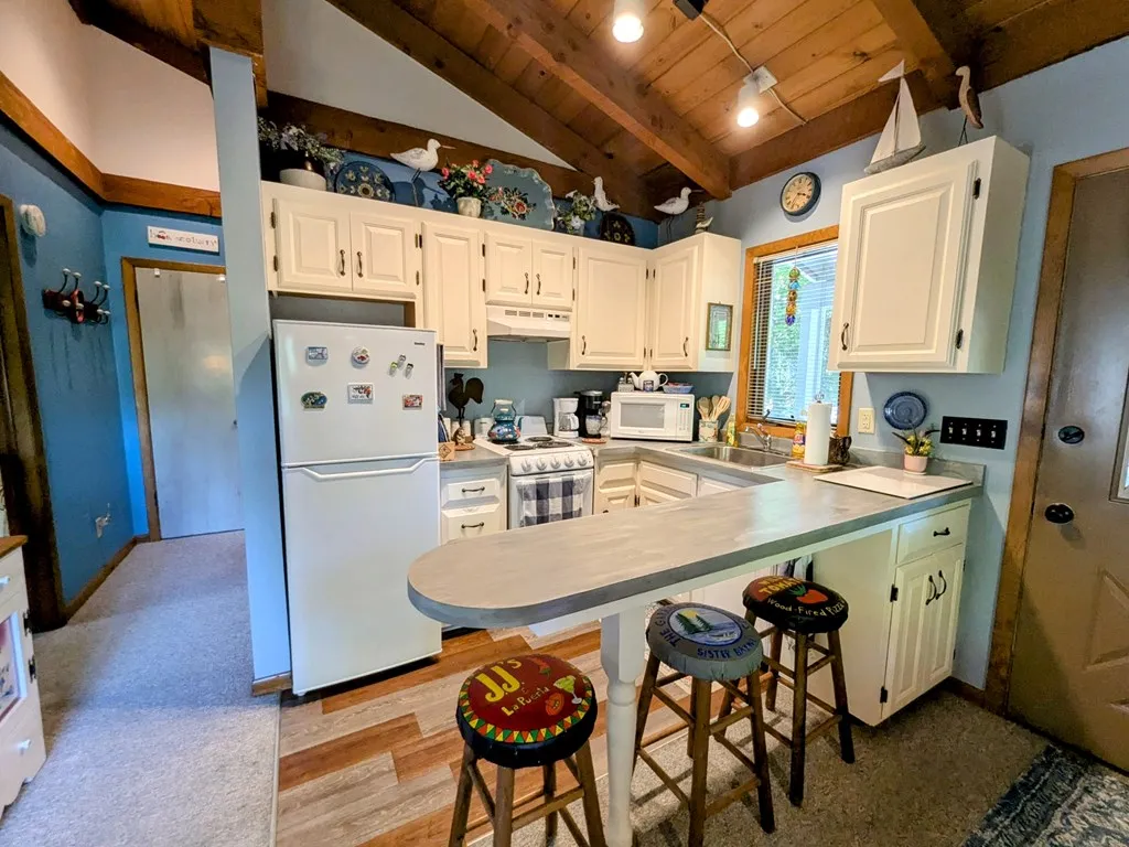 11073 Hwy 42 # 6, Sister Bay, Wisconsin 54234, 1 Bedroom Bedrooms, ,1 BathroomBathrooms,Condominium,For Sale,Hwy 42,144218