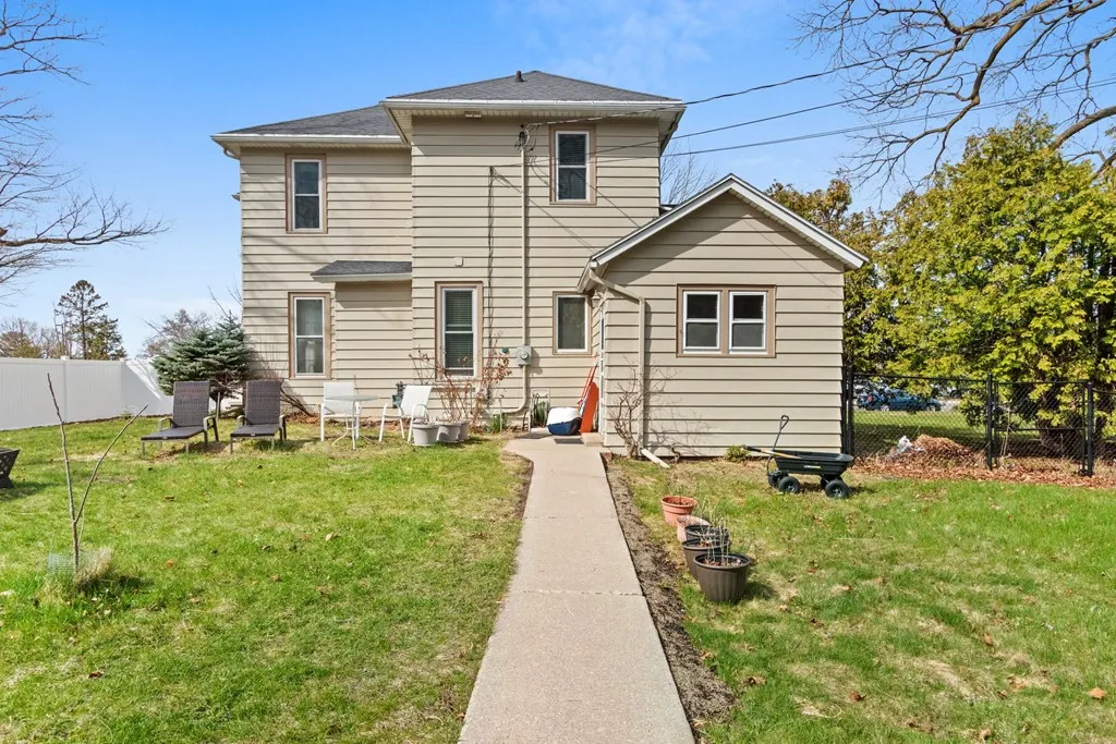 130 S 5th Ave, Sturgeon Bay Wi 54235, 5 Bedrooms Bedrooms, ,3 BathroomsBathrooms,Inland-Residential,For Sale,S 5th Ave,143872