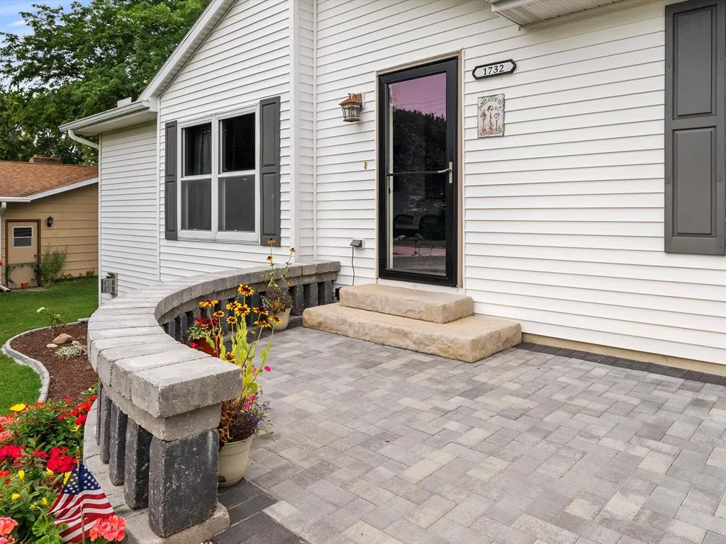 1732 Utah St, Sturgeon Bay Wi 54235, 3 Bedrooms Bedrooms, ,2 BathroomsBathrooms,Inland-Residential,For Sale,Utah St,143037