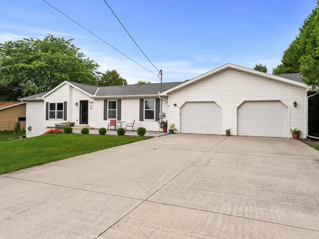 1732 Utah St, Sturgeon Bay Wi 54235, 3 Bedrooms Bedrooms, ,2 BathroomsBathrooms,Inland-Residential,For Sale,Utah St,143037