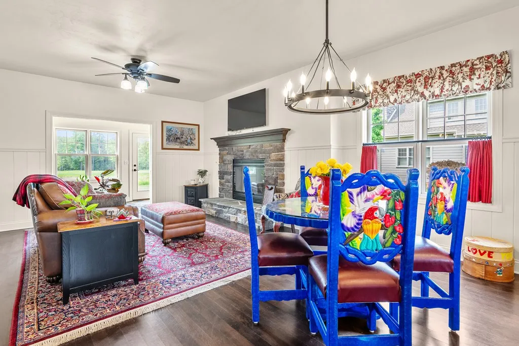 5257 Cobblestone Circle # 6, Egg Harbor, Wisconsin 54209, 3 Bedrooms Bedrooms, ,3 BathroomsBathrooms,Condominium,For Sale,Cobblestone Circle,144046