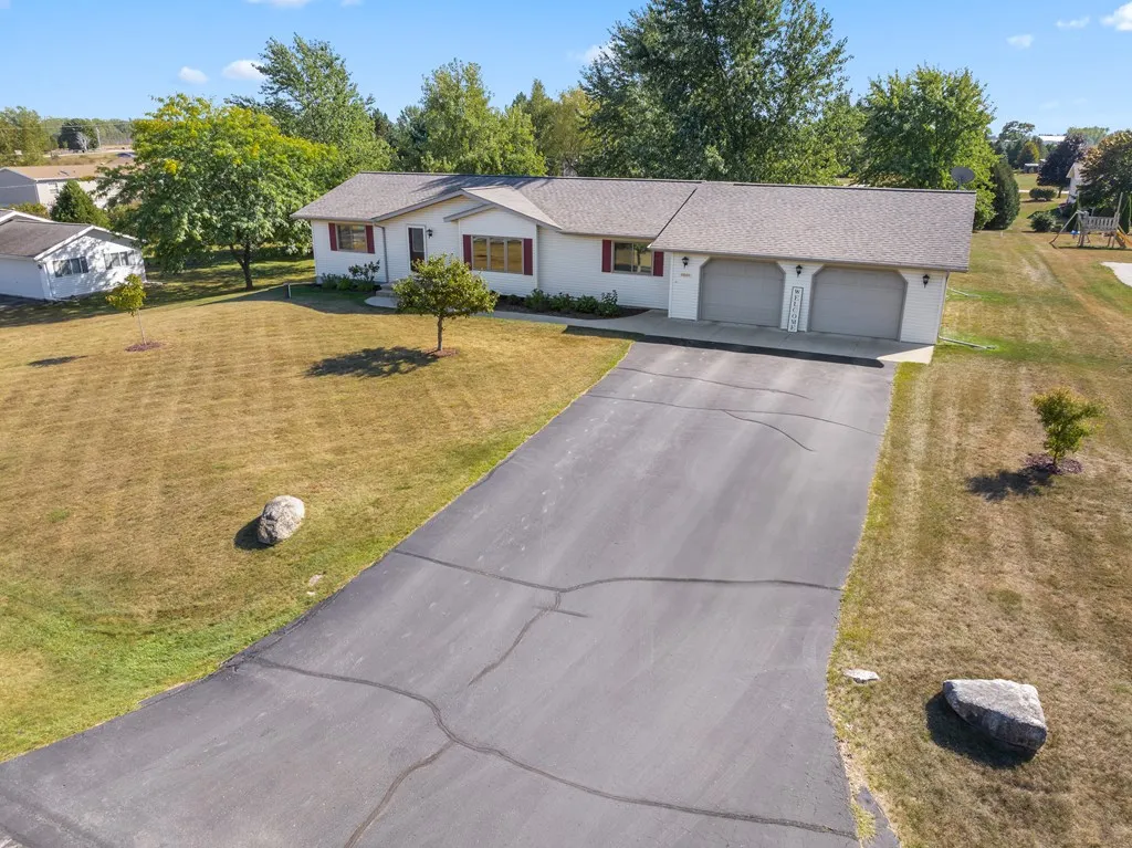 6801 Woodview Dr, Sturgeon Bay Wi 54235, 3 Bedrooms Bedrooms, ,2 BathroomsBathrooms,Inland-Residential,For Sale,Woodview Dr,143267