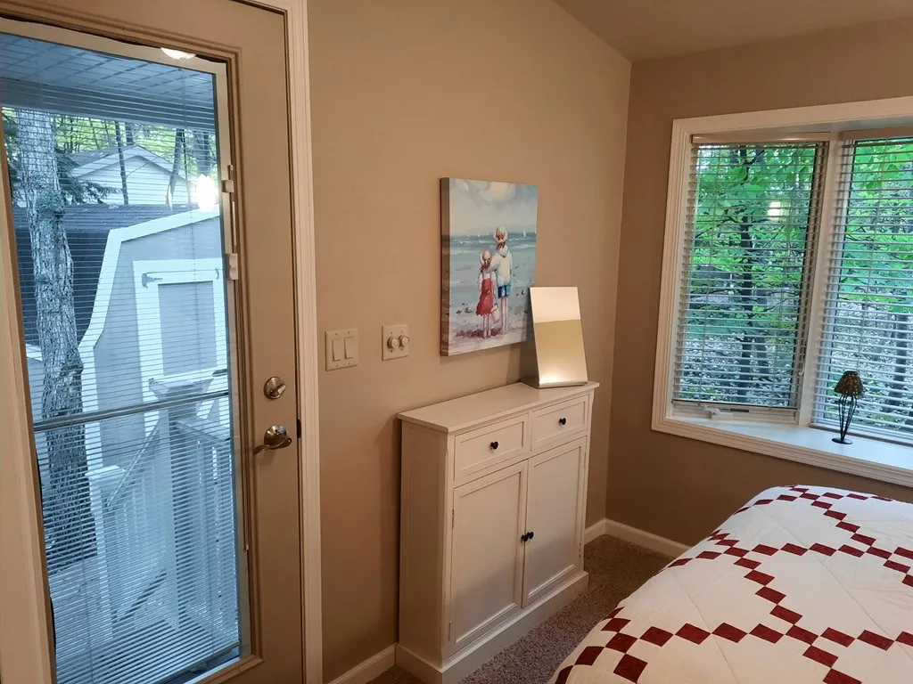 Egg Harbor, WI 54209, 2 Bedrooms Bedrooms, ,1 BathroomBathrooms,Condominium,For Sale,143979