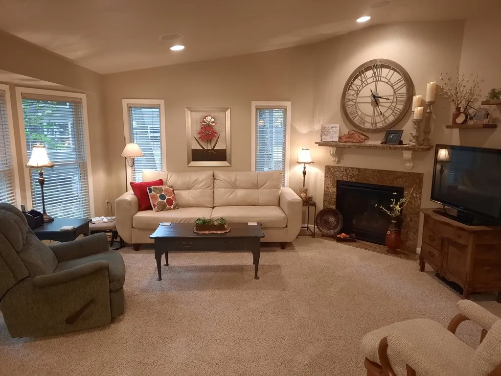 Egg Harbor, WI 54209, 2 Bedrooms Bedrooms, ,1 BathroomBathrooms,Condominium,For Sale,143979