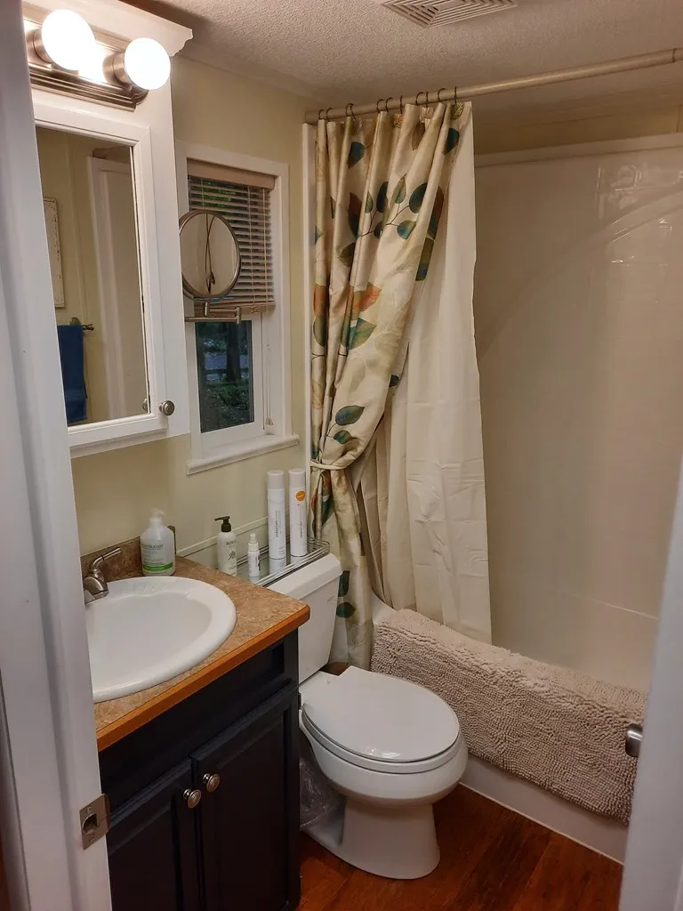Egg Harbor, WI 54209, 2 Bedrooms Bedrooms, ,1 BathroomBathrooms,Condominium,For Sale,143979