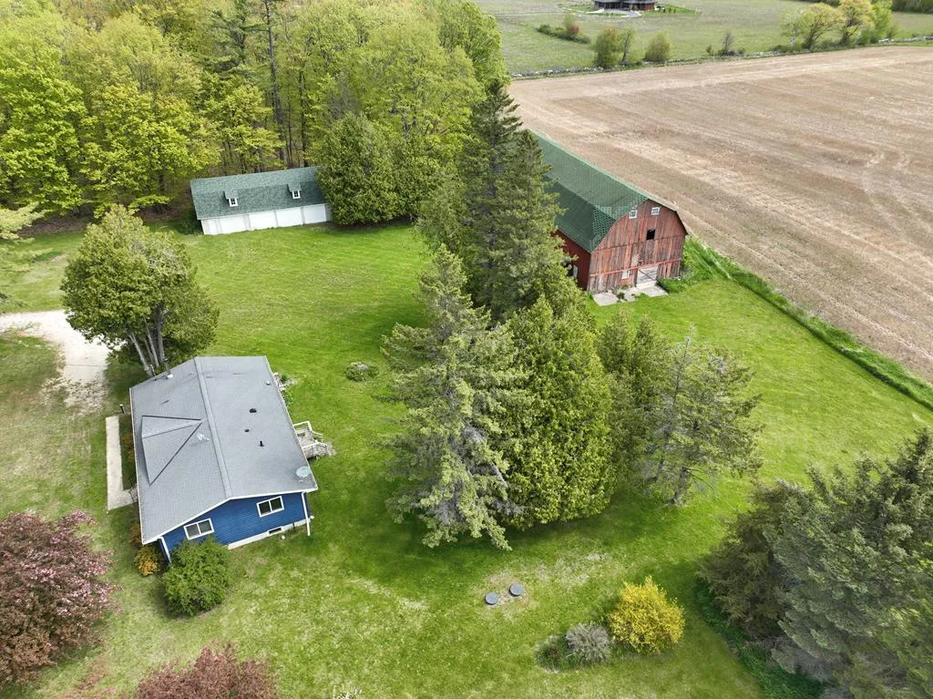 11790 Lakeview Rd, Ellison Bay Wi 54210, 2 Bedrooms Bedrooms, ,1 BathroomBathrooms,Inland-Residential,For Sale,Lakeview Rd,143736