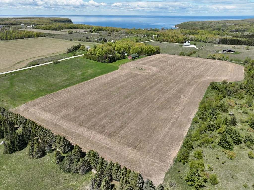 11790 Lakeview Rd, Ellison Bay Wi 54210, 2 Bedrooms Bedrooms, ,1 BathroomBathrooms,Inland-Residential,For Sale,Lakeview Rd,143736