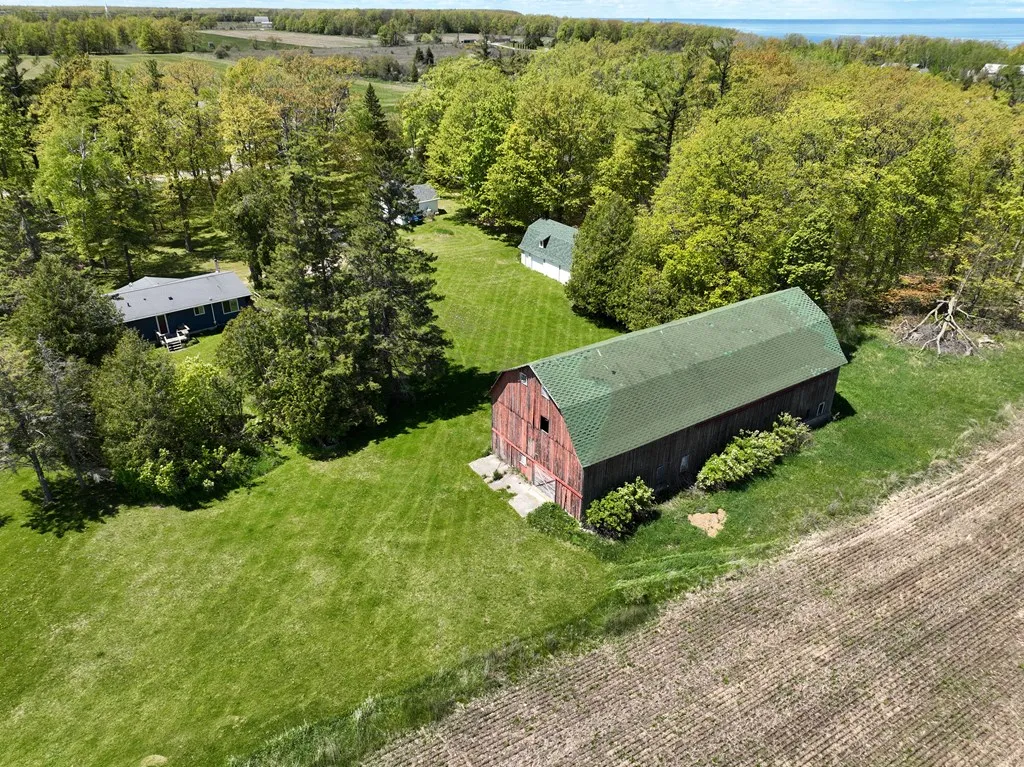 11790 Lakeview Rd, Ellison Bay Wi 54210, 2 Bedrooms Bedrooms, ,1 BathroomBathrooms,Inland-Residential,For Sale,Lakeview Rd,143736