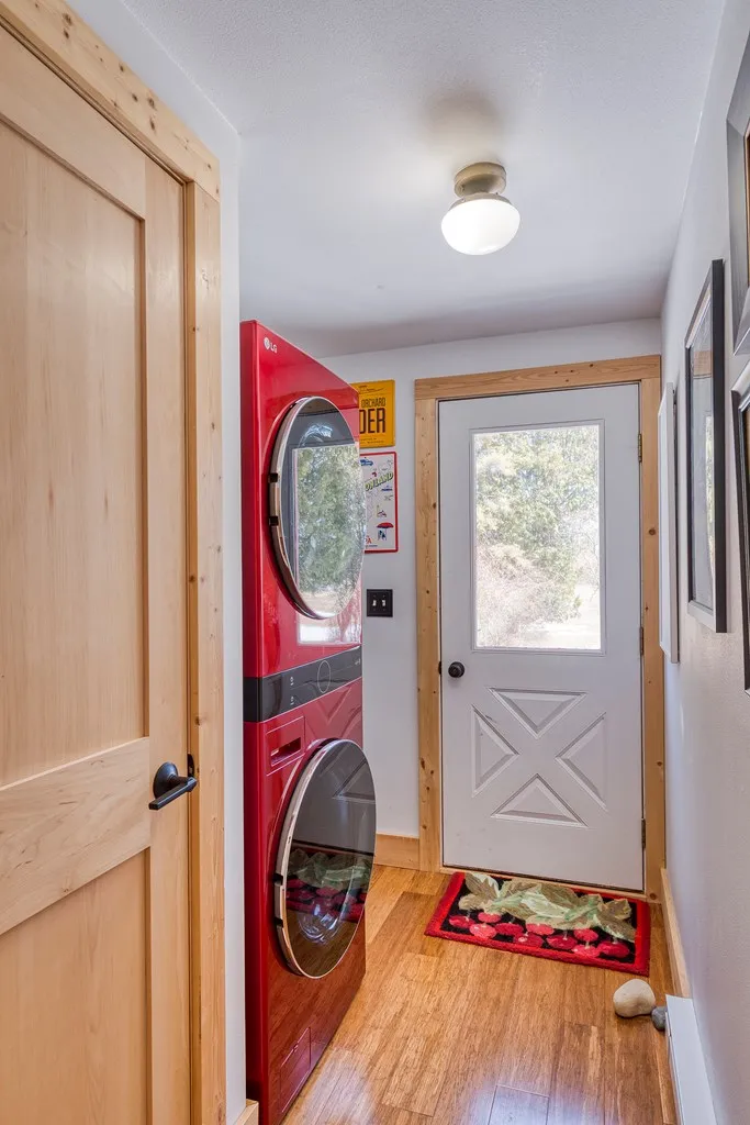 11790 Lakeview Rd, Ellison Bay Wi 54210, 2 Bedrooms Bedrooms, ,1 BathroomBathrooms,Inland-Residential,For Sale,Lakeview Rd,143736