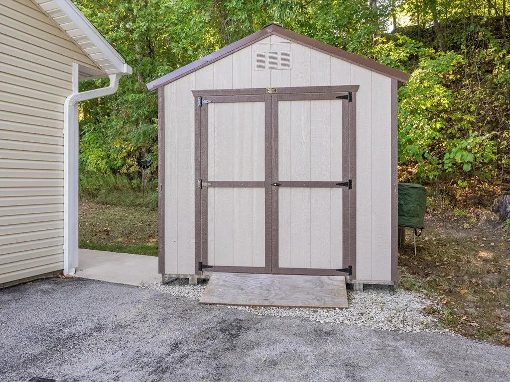 10467 Country Ln, Sister Bay Wi 54234, 3 Bedrooms Bedrooms, ,3 BathroomsBathrooms,Inland-Residential,For Sale,Country Ln,143286