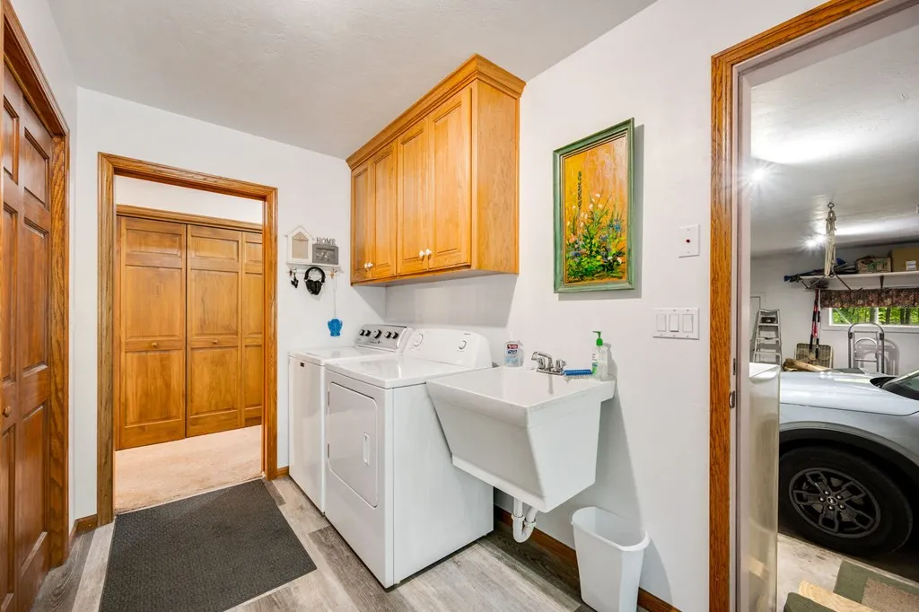 6885 Lost Lake Rd, Egg Harbor, Wisconsin 54209, 3 Bedrooms Bedrooms, ,3 BathroomsBathrooms,Inland-Residential,For Sale,Lost Lake Rd,144127