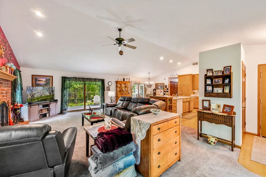 6885 Lost Lake Rd, Egg Harbor, Wisconsin 54209, 3 Bedrooms Bedrooms, ,3 BathroomsBathrooms,Inland-Residential,For Sale,Lost Lake Rd,144127