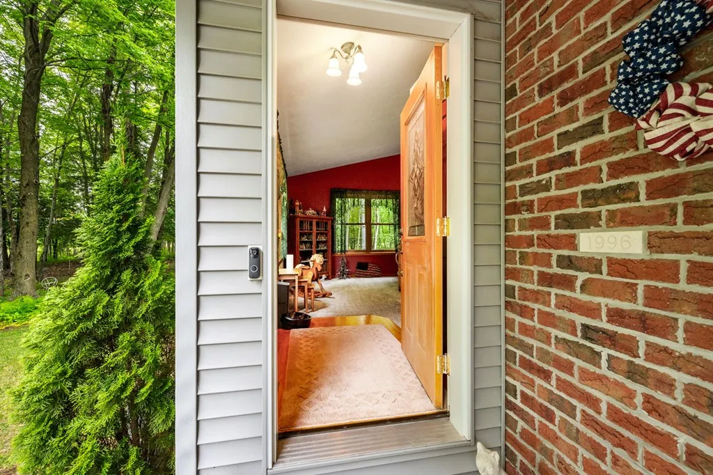 6885 Lost Lake Rd, Egg Harbor, Wisconsin 54209, 3 Bedrooms Bedrooms, ,3 BathroomsBathrooms,Inland-Residential,For Sale,Lost Lake Rd,144127