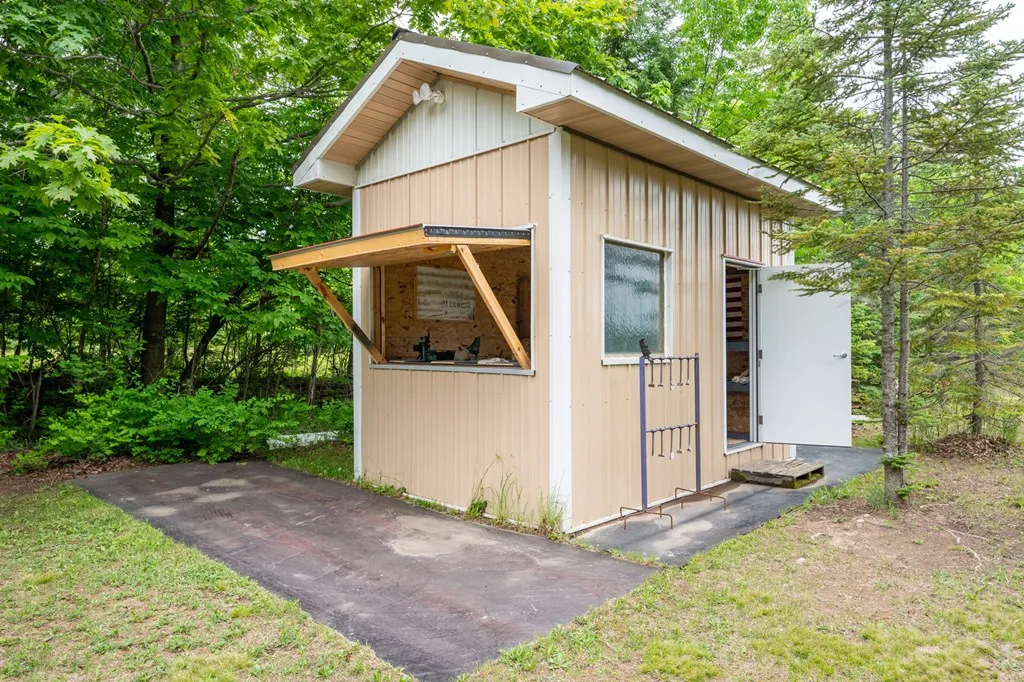 6885 Lost Lake Rd, Egg Harbor, Wisconsin 54209, 3 Bedrooms Bedrooms, ,3 BathroomsBathrooms,Inland-Residential,For Sale,Lost Lake Rd,144127