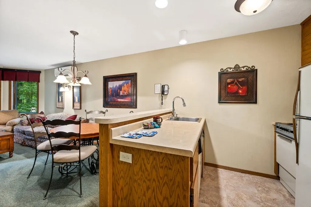 4940 Landmark Cir, Town Of Egg Harbor Wi 54209, 1 Bedroom Bedrooms, ,1 BathroomBathrooms,Condominium,For Sale,Landmark Cir,143098