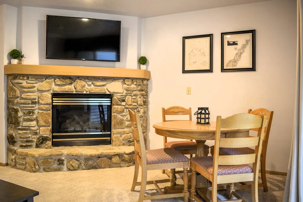 3908 County Rd F, Fish Creek Wi 54212, 2 Bedrooms Bedrooms, ,2 BathroomsBathrooms,Condominium,For Sale,County Rd F,141347