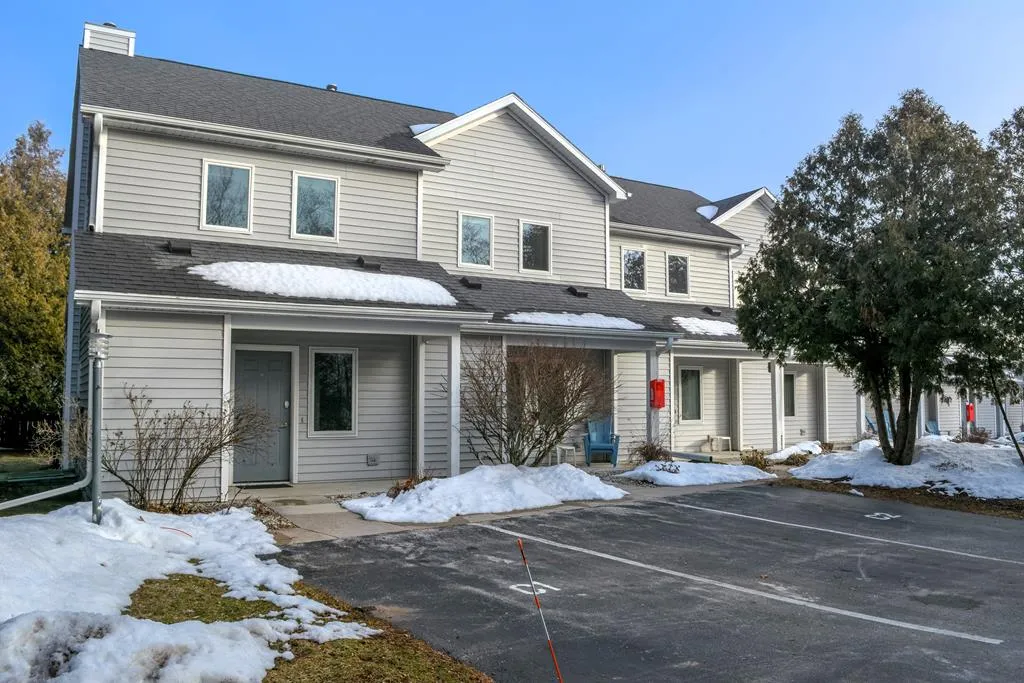 3908 County Rd F, Fish Creek Wi 54212, 2 Bedrooms Bedrooms, ,2 BathroomsBathrooms,Condominium,For Sale,County Rd F,141347