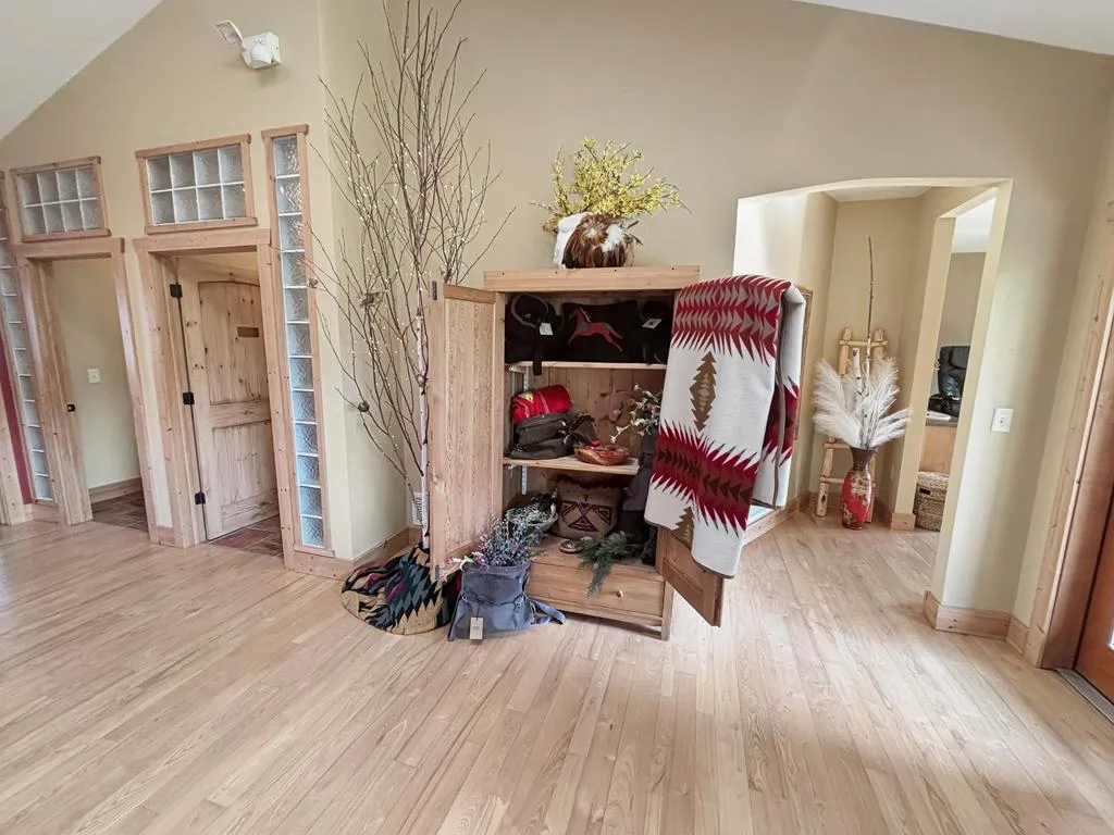 3899 Old Highway Rd, Sturgeon Bay, Wisconsin 54235, ,3 BathroomsBathrooms,Commercial,For Sale,Old Highway Rd,144322