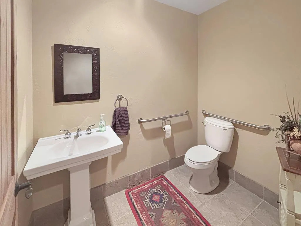 3899 Old Highway Rd, Sturgeon Bay, Wisconsin 54235, ,3 BathroomsBathrooms,Commercial,For Sale,Old Highway Rd,144322