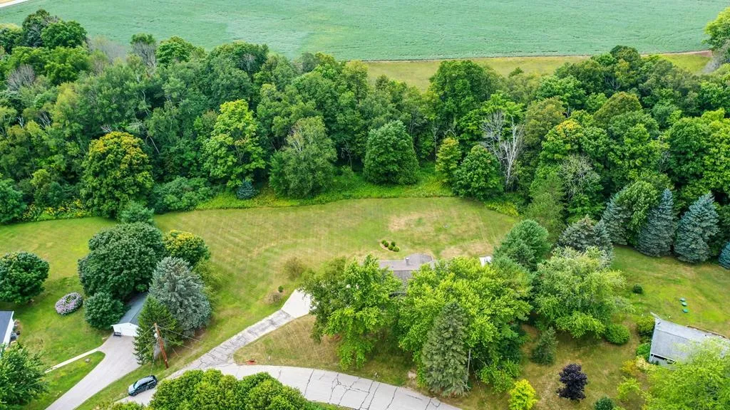 5889 Cedar Creek Pl, Sturgeon Bay Wi 54235, 4 Bedrooms Bedrooms, ,2 BathroomsBathrooms,Inland-Residential,For Sale,Cedar Creek Pl,143086
