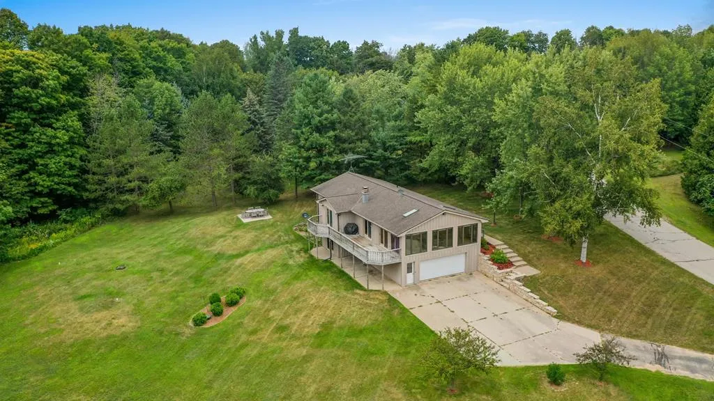 5889 Cedar Creek Pl, Sturgeon Bay Wi 54235, 4 Bedrooms Bedrooms, ,2 BathroomsBathrooms,Inland-Residential,For Sale,Cedar Creek Pl,143086