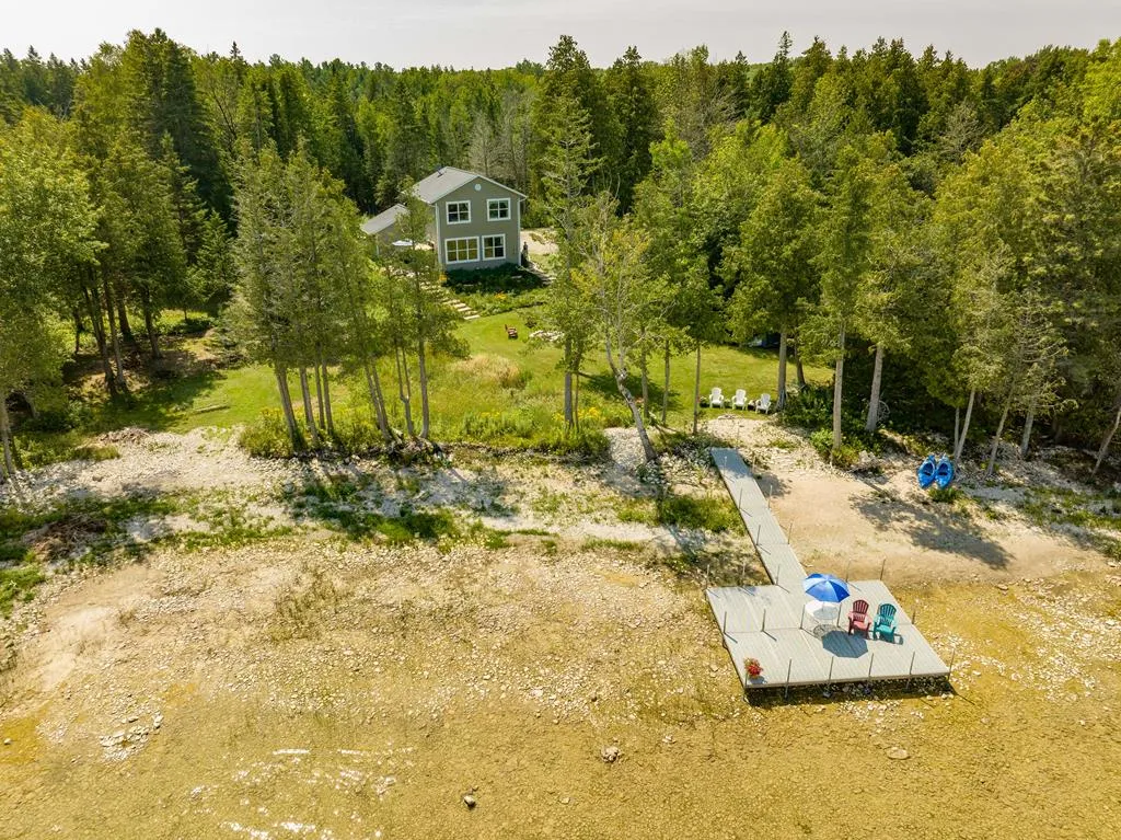 9370 County Rd Q, Baileys Harbor Wi 54202, 3 Bedrooms Bedrooms, ,2 BathroomsBathrooms,Waterfront-Residential,For Sale,County Rd Q,140818