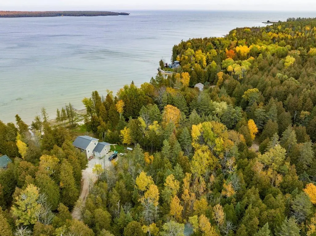 9370 County Rd Q, Baileys Harbor Wi 54202, 3 Bedrooms Bedrooms, ,2 BathroomsBathrooms,Waterfront-Residential,For Sale,County Rd Q,140818