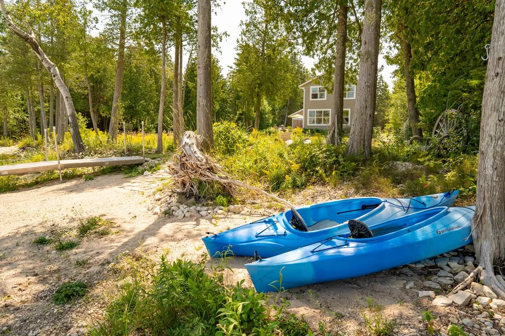 9370 County Rd Q, Baileys Harbor Wi 54202, 3 Bedrooms Bedrooms, ,2 BathroomsBathrooms,Waterfront-Residential,For Sale,County Rd Q,140818
