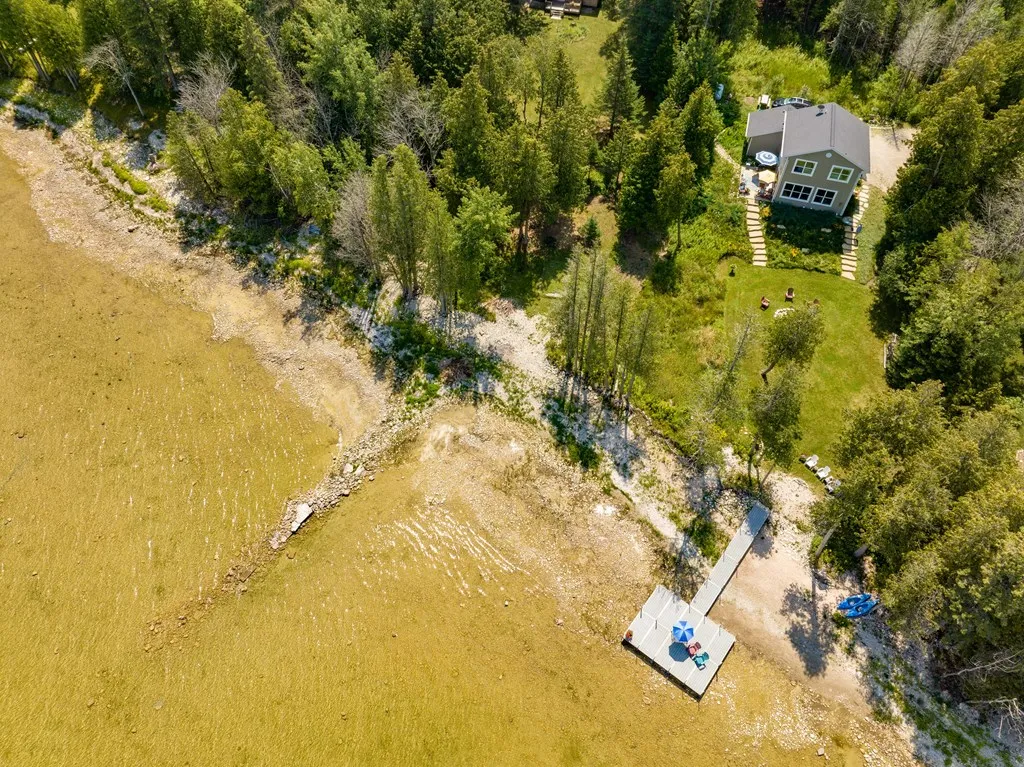 9370 County Rd Q, Baileys Harbor Wi 54202, 3 Bedrooms Bedrooms, ,2 BathroomsBathrooms,Waterfront-Residential,For Sale,County Rd Q,140818