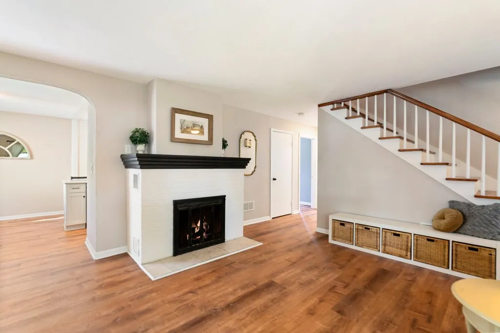 1029 Pennsylvania St, Sturgeon Bay, Wisconsin 54235, 4 Bedrooms Bedrooms, ,2 BathroomsBathrooms,Inland-Residential,For Sale,Pennsylvania St,144334