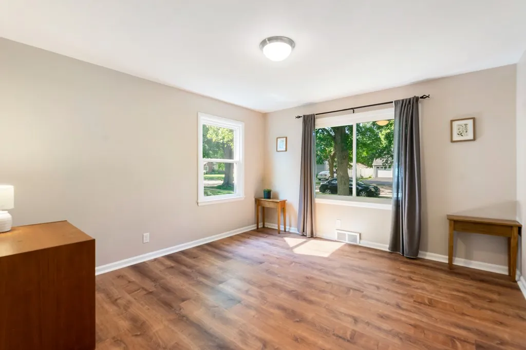 1029 Pennsylvania St, Sturgeon Bay, Wisconsin 54235, 4 Bedrooms Bedrooms, ,2 BathroomsBathrooms,Inland-Residential,For Sale,Pennsylvania St,144334