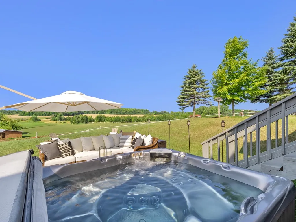 4879 Mathey Rd, Sturgeon Bay Wi 54235, 4 Bedrooms Bedrooms, ,4 BathroomsBathrooms,Inland-Residential,For Sale,Mathey Rd,141788