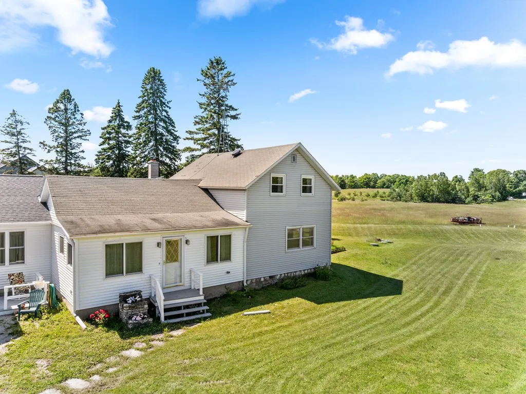 7387 Logerquist Rd, Baileys Harbor Wi 54202, 4 Bedrooms Bedrooms, ,2 BathroomsBathrooms,Inland-Residential,For Sale,Logerquist Rd,141868