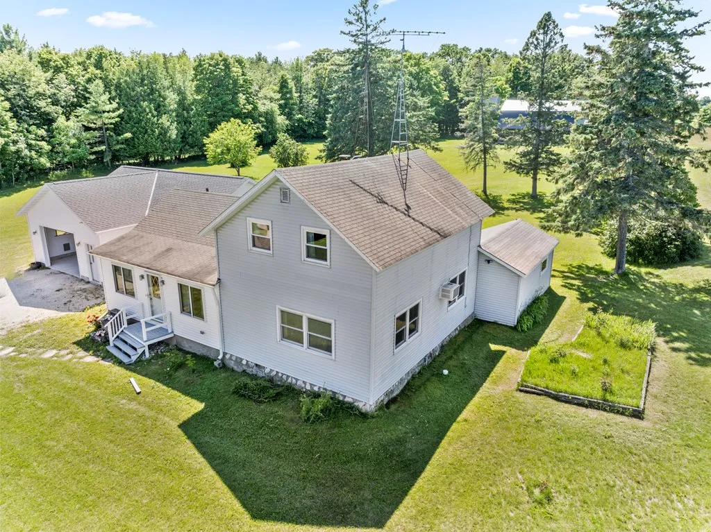 7387 Logerquist Rd, Baileys Harbor Wi 54202, 4 Bedrooms Bedrooms, ,2 BathroomsBathrooms,Inland-Residential,For Sale,Logerquist Rd,141868