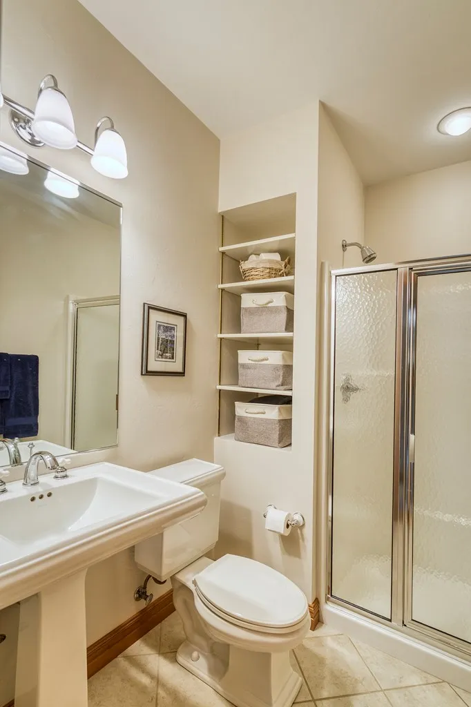 10690 Commodore Cir, Sister Bay Wi 54234, 5 Bedrooms Bedrooms, ,6 BathroomsBathrooms,Condominium,For Sale,Commodore Cir,141712