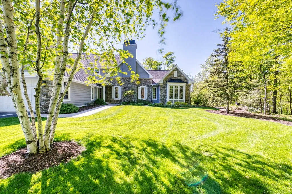 10690 Commodore Cir, Sister Bay Wi 54234, 5 Bedrooms Bedrooms, ,6 BathroomsBathrooms,Condominium,For Sale,Commodore Cir,141712
