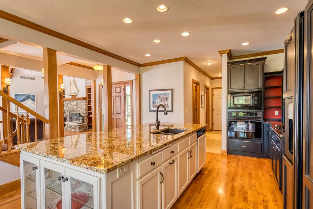 10690 Commodore Cir, Sister Bay Wi 54234, 5 Bedrooms Bedrooms, ,6 BathroomsBathrooms,Condominium,For Sale,Commodore Cir,141712
