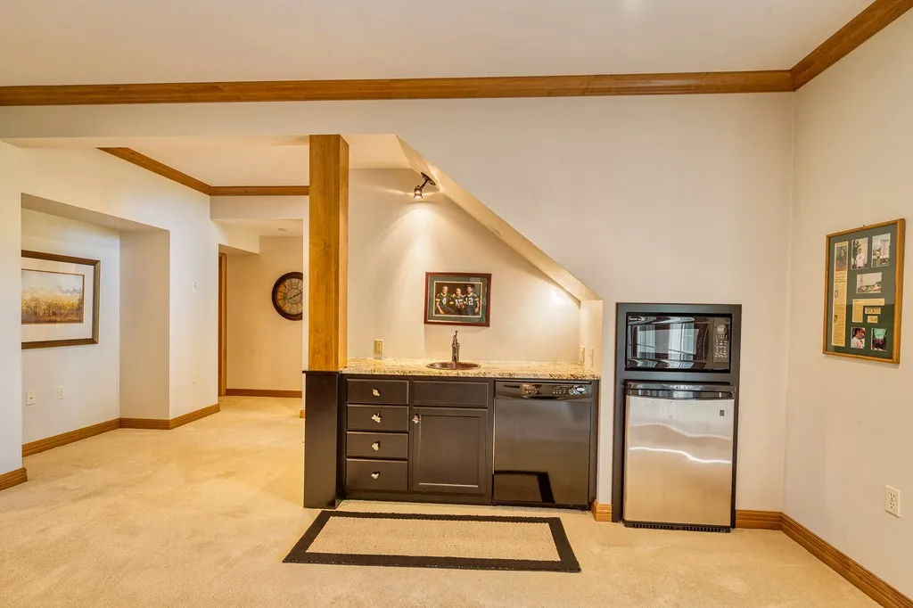 10690 Commodore Cir, Sister Bay Wi 54234, 5 Bedrooms Bedrooms, ,6 BathroomsBathrooms,Condominium,For Sale,Commodore Cir,141712