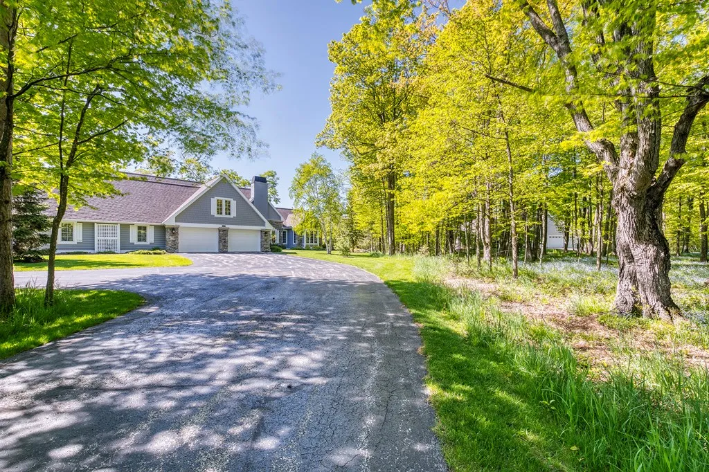 10690 Commodore Cir, Sister Bay Wi 54234, 5 Bedrooms Bedrooms, ,6 BathroomsBathrooms,Condominium,For Sale,Commodore Cir,141712