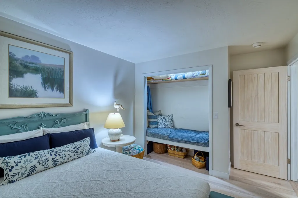 8153 Bay Dr # 3, Egg Harbor, Wisconsin 54209, 2 Bedrooms Bedrooms, ,2 BathroomsBathrooms,Condominium,For Sale,Bay Dr,144316