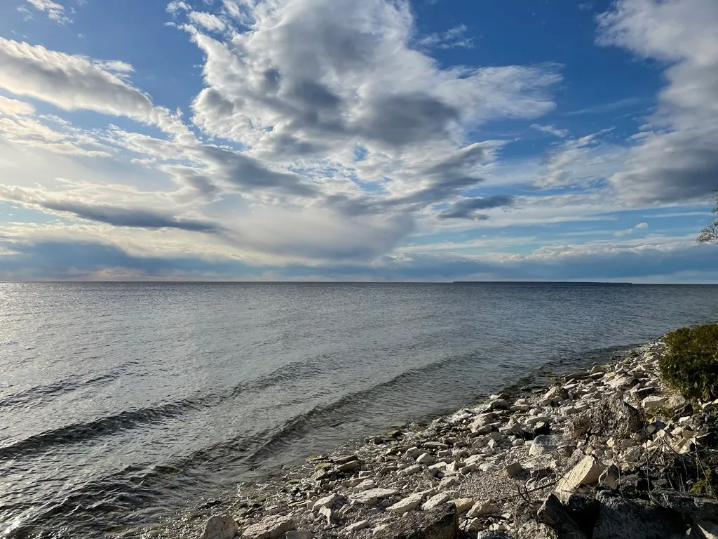 8153 Bay Dr # 3, Egg Harbor, Wisconsin 54209, 2 Bedrooms Bedrooms, ,2 BathroomsBathrooms,Condominium,For Sale,Bay Dr,144316