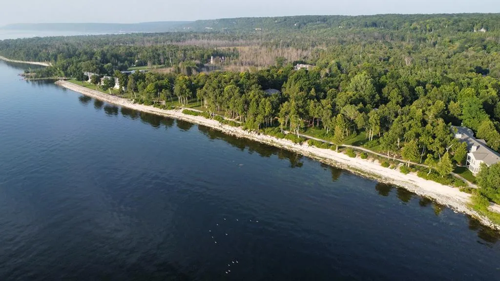 8153 Bay Dr # 3, Egg Harbor, Wisconsin 54209, 2 Bedrooms Bedrooms, ,2 BathroomsBathrooms,Condominium,For Sale,Bay Dr,144316