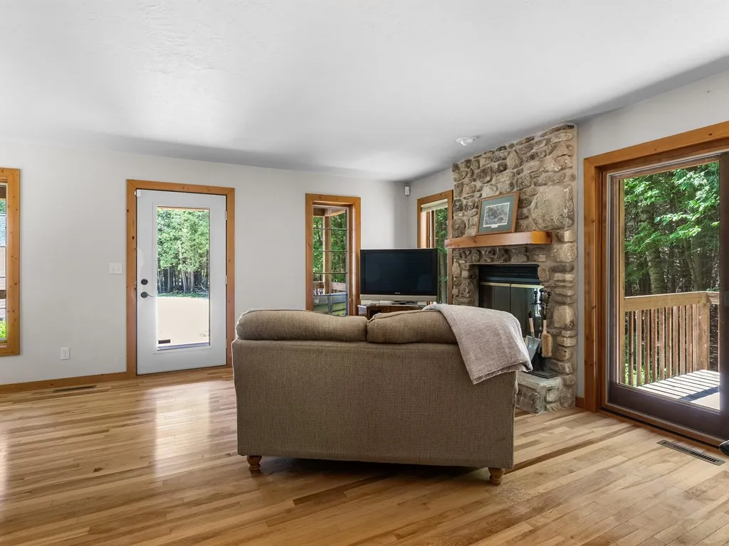 7884 Sleepy Hollow Dr, Sturgeon Bay Wi 54235, 1 Bedroom Bedrooms, ,1 BathroomBathrooms,Inland-Residential,For Sale,Sleepy Hollow Dr,142962